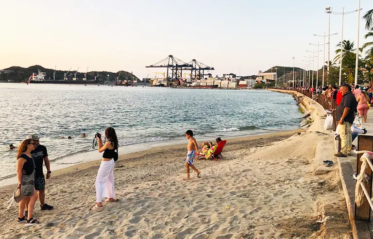 Santa Marta, sol y brisa, con probabilidad de lluvias y tormentas eléctricas